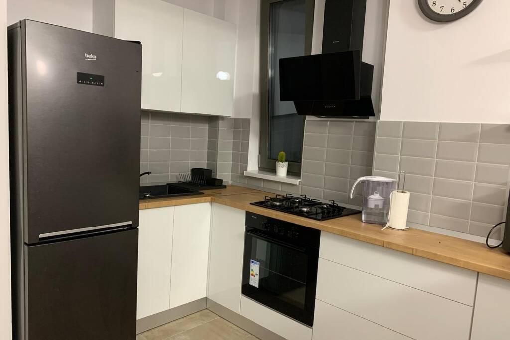 Andreve Apartment By Onix Blue Mamaia Nord, Baby Friendly, Private Parking Navodari Bagian luar foto