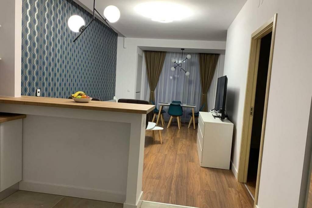 Andreve Apartment By Onix Blue Mamaia Nord, Baby Friendly, Private Parking Navodari Bagian luar foto