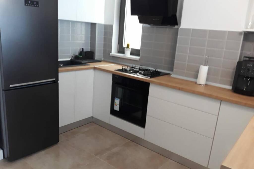 Andreve Apartment By Onix Blue Mamaia Nord, Baby Friendly, Private Parking Navodari Bagian luar foto